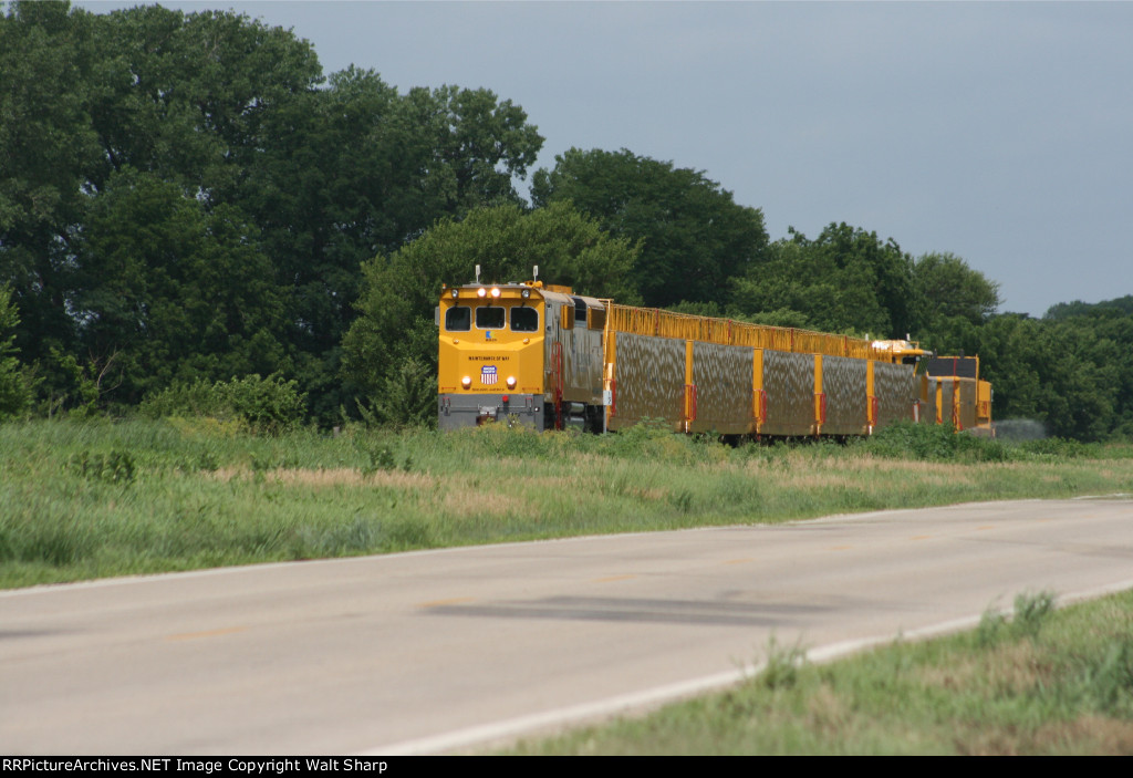 Weed Sprayer Train